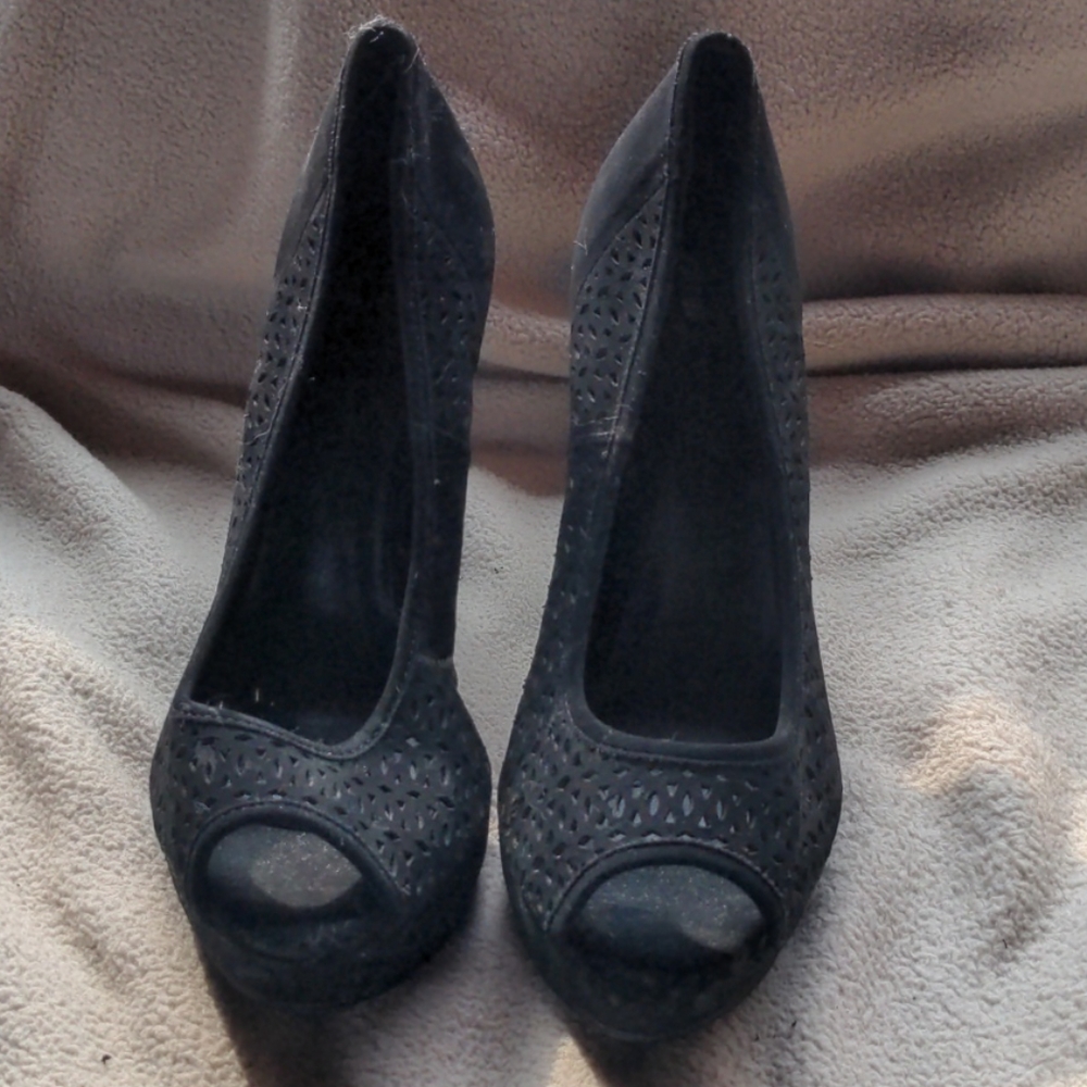 Black heels